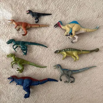 아니아 공룡 7체 1체