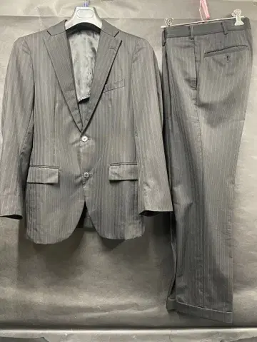 TAKEO KIKUCHI (다케오 키쿠치) 수트 상하의 세트