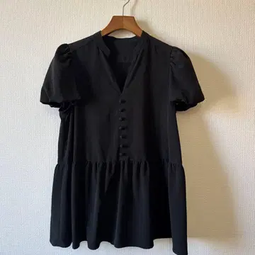 BORDERS 블랙 반팔 셔츠 36