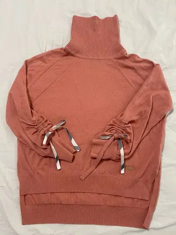 블루 라벨 터틀넥 니트 긴팔