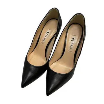 DIANA 블랙 가죽 하이힐