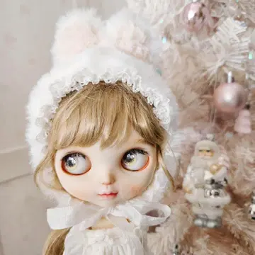 네오 브라이스 네오 아이시 인형용 화이트의 복슬복슬 토끼 귀 모자 1개