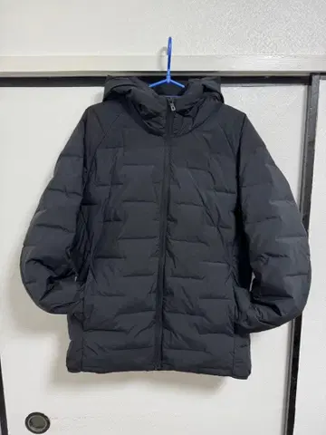 UNIQLO PUFFTECH 퍼프테크 후드티 L 사이즈 남성용