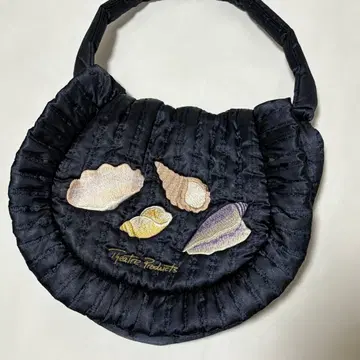 theatre products 퀼팅 쉘 백