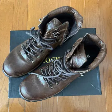 브라운 가죽 하이컷 마운틴 부츠