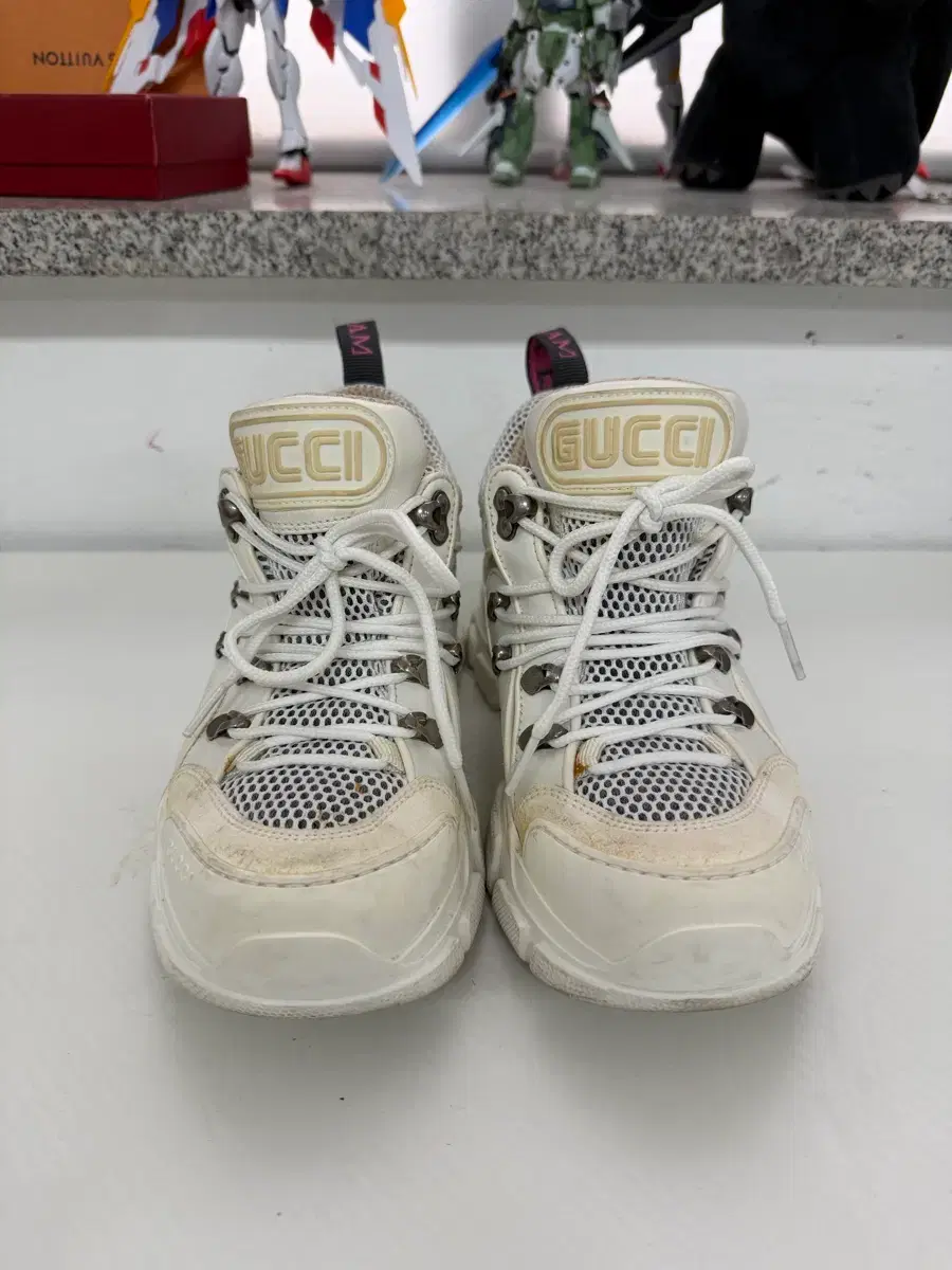 Authentic) Gucci Flashtrek Women&#x27;s Sneakers 36