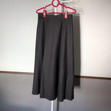 마드모아젤 NON NON 그레이에 가까운 다크 브라운 플레어 롱 스커트