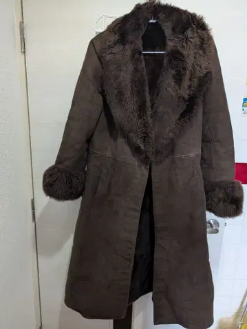 롱 코트 따뜻한 퍼 LL 사이즈 개성적!