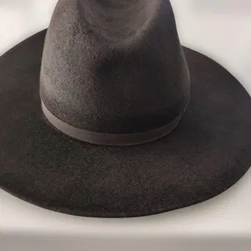 문에이지 데빌먼트 햇