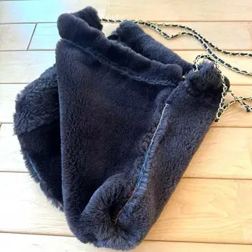 양가죽 시프스킨 무스탕 퍼 체인 숄더백