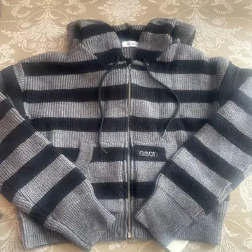 ason 보더 집업 니트