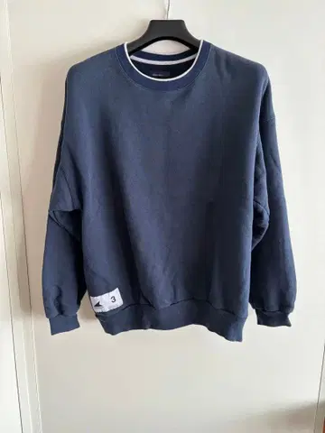 디센던트 맨투맨