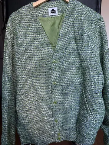 그린 계열 트위드 블루종