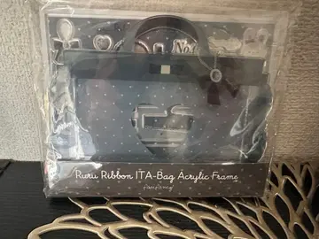 룰루리본 이타백 아크릴 프레임 후쿠야