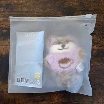 ILLIT 키링 1주년 기념 모카 MOKA