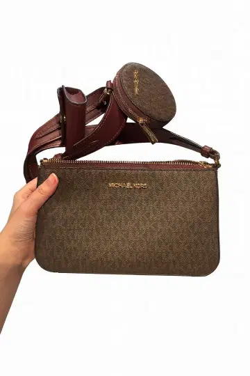 MICHAEL KORS 모노그램 숄더백