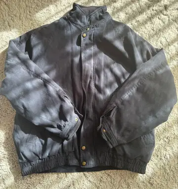 다크 그레이 스탠드 카라 자켓