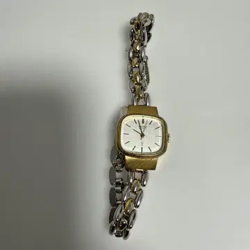 SEIKO 쿼츠 손목시계 골드 실버