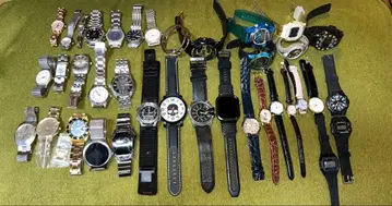 [ 묶음 판매 ] 손목시계 37개