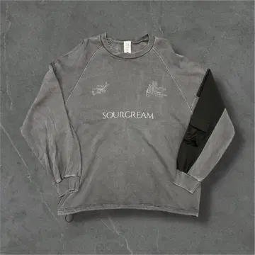 00s Sourcream 사워크림 맨투맨 한쪽 소매 절개 아트 프린트