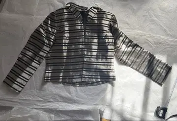 Igin Zibeline 이긴 지브리네 스트라이프 자켓 긴팔