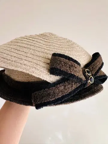 택 포함 새상품 Filo 이토야마 디자인 33600엔 심메트리 모자 리본