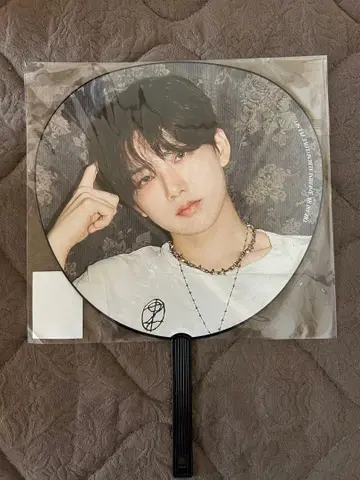 JUNKYU 부채 IOME PULSE