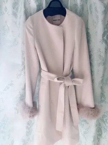 Apuweiser-riche 베이지 롱 코트