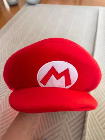 슈퍼 마리오 캡