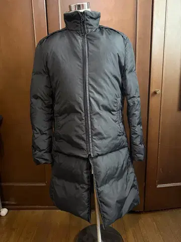 COMME 블랙 롱 다운 자켓 절개