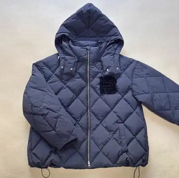 Bibiy. AVERY DOWN JACKET 다운 자켓