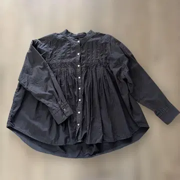 Hands of creation 플리츠 디자인 긴팔 셔츠