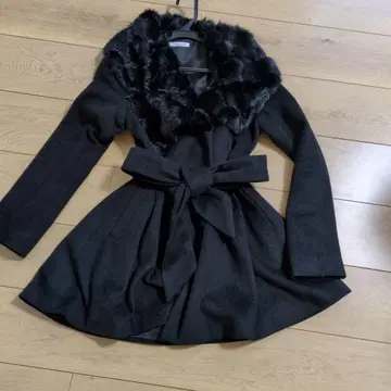 립 서비스 코트