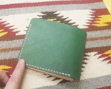 새들 레더 접이식 지갑 / 수제 염색 그린 (녹색) 핸드메이드