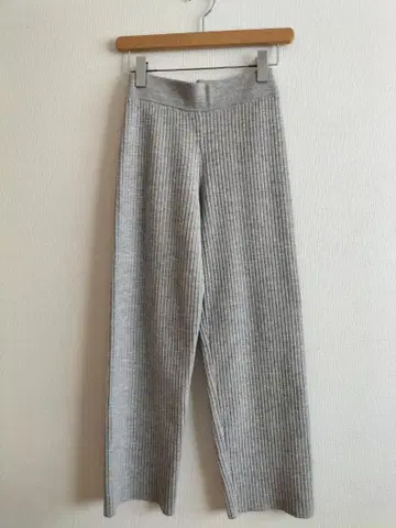 띠어리 리브 니트 팬츠 그레이