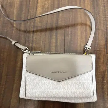 MICHAEL KORS 숄더백 그레이