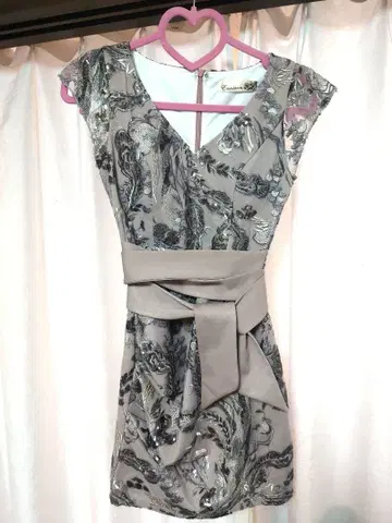 미니 드레스 핑크 베이지