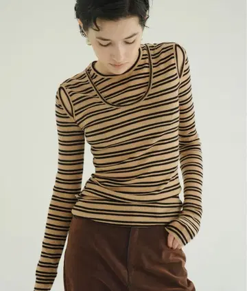 clane LAYERED SHOULDER CUT TOPS