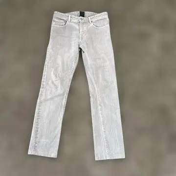 PT05 피티제로칭퀘 swing 데님