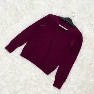 유니클로 캐시미어 스웨터 V넥 보르도 심플