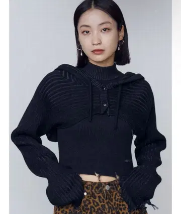 EMODA 후드 페어 니트