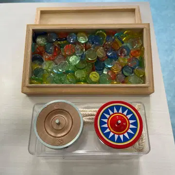 옛날 완구/시계 부품 2개 공기놀이/배송비 포함