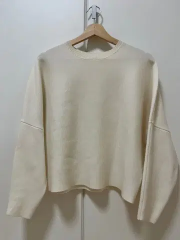 IENA 슈퍼 파인 스무스 돌먼 풀오버