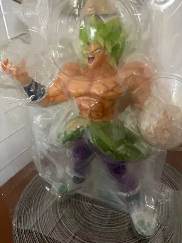 vs 옴니버스z b상 초사이어인 브로리 풀파워 킹 클러스터