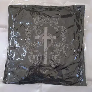 HYDE [ 2023LIVE VIP 특전 쿠션 ]