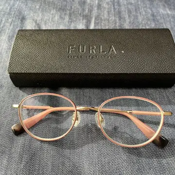 FURLA 핑크 안경