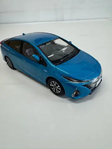 도요타 프리우스 PHV 컬러 샘플 미니카