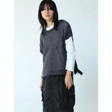 [ 미사용 새상품 ] LASUD 메쉬 니트 베스트 레이어드 티셔츠