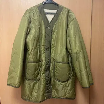 ALPHA INDUSTRIES 퀼팅 자켓 올리브 그린