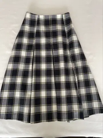 프랑슈리페 체크 플레어 스커트 새상품급 롱 울 블랙 화이트